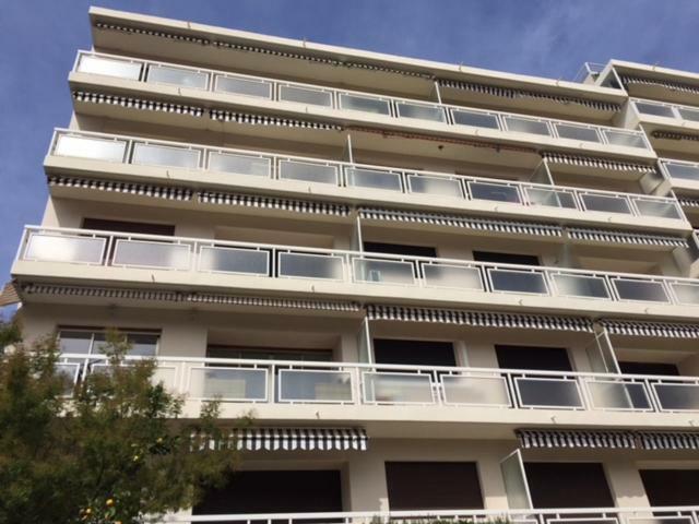 Splendide 3 Pieces Vue Mer Antibes Bagian luar foto